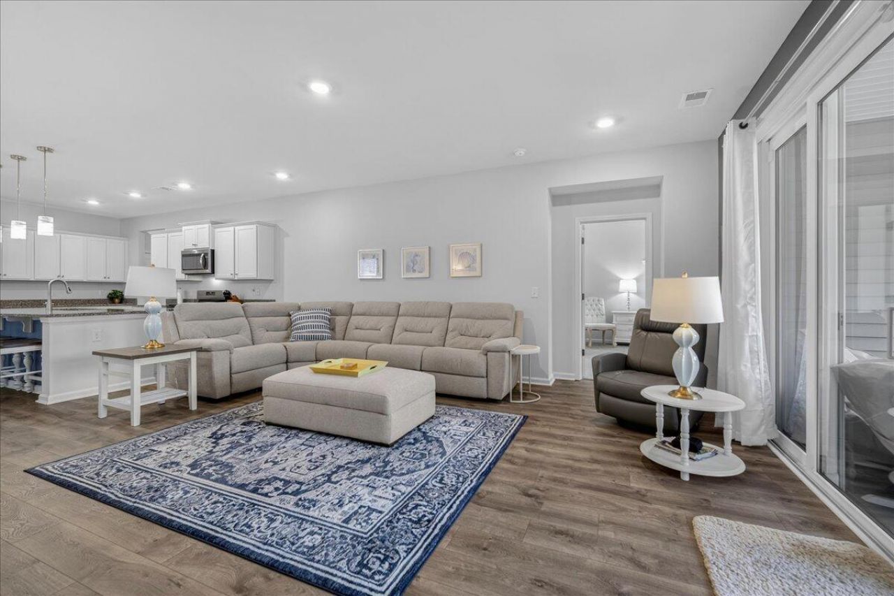 219 Celestial Boulevard Photo 23