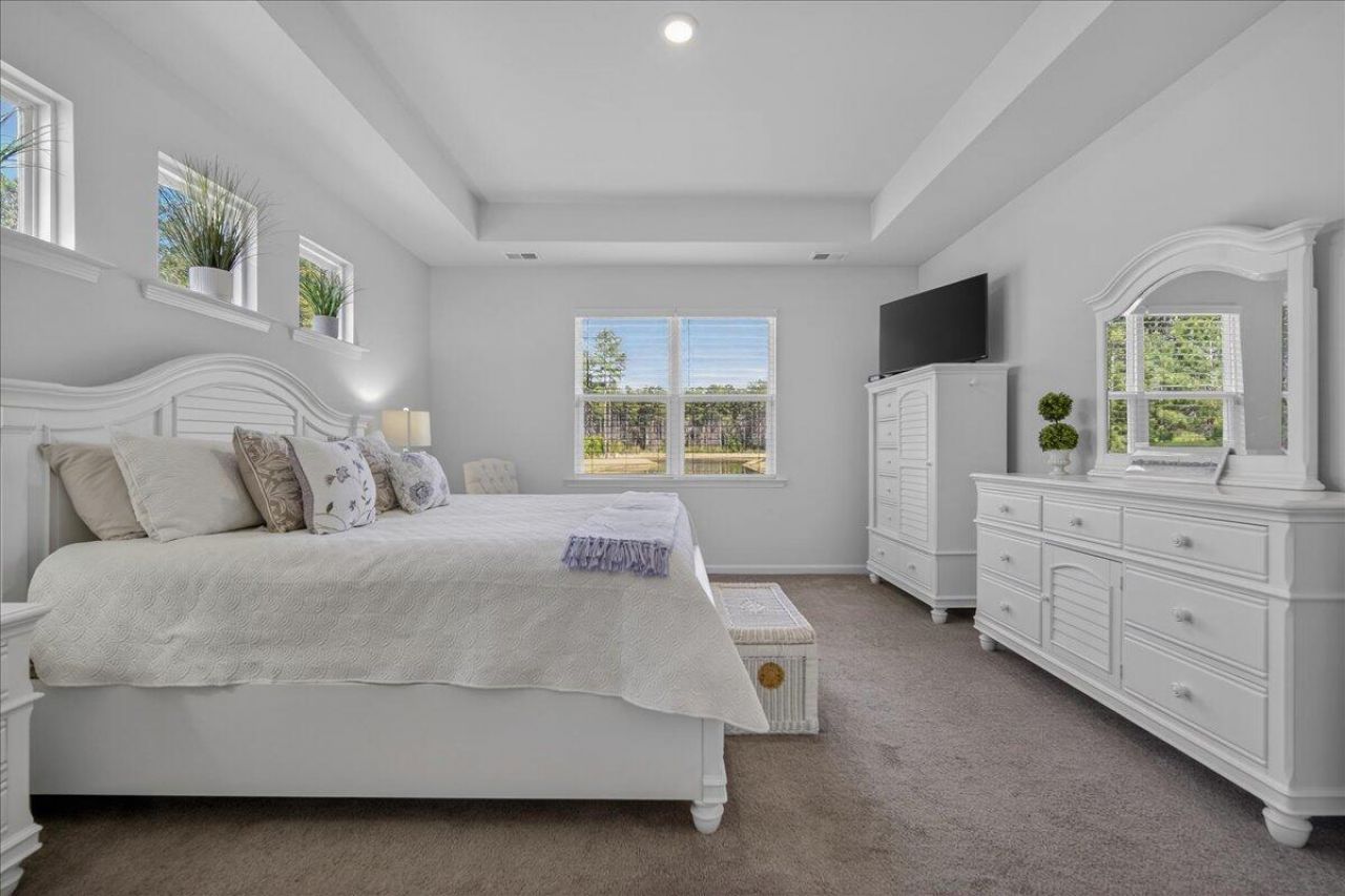 219 Celestial Boulevard Photo 30