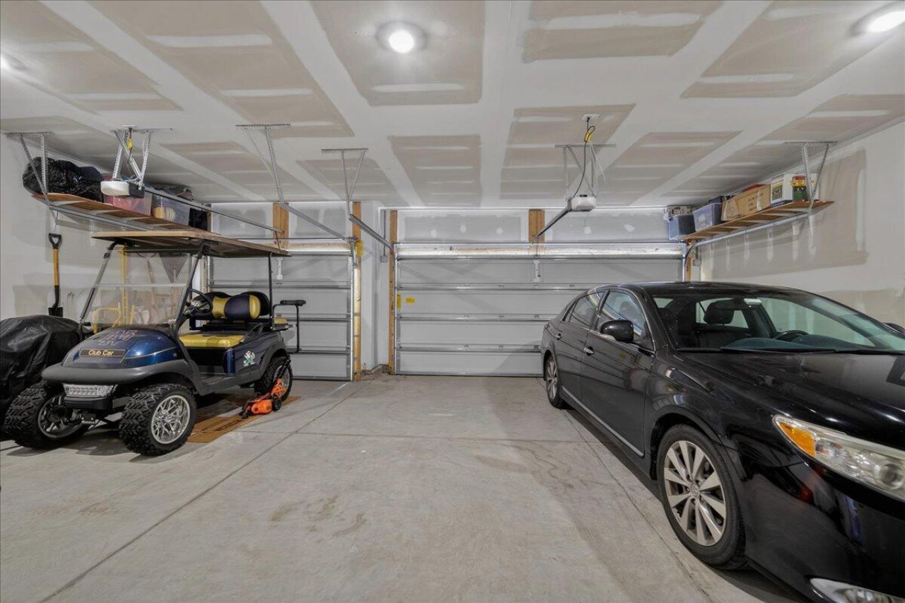 219 Celestial Boulevard Photo 48