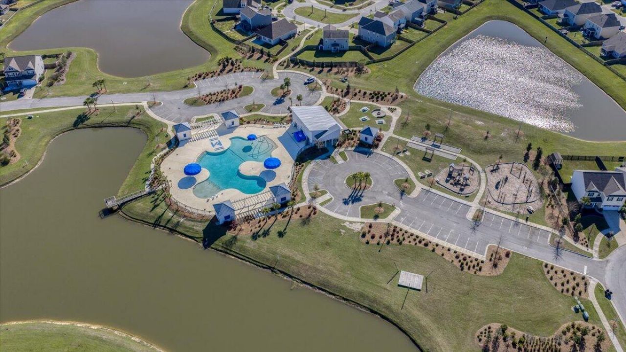 219 Celestial Boulevard Photo 67