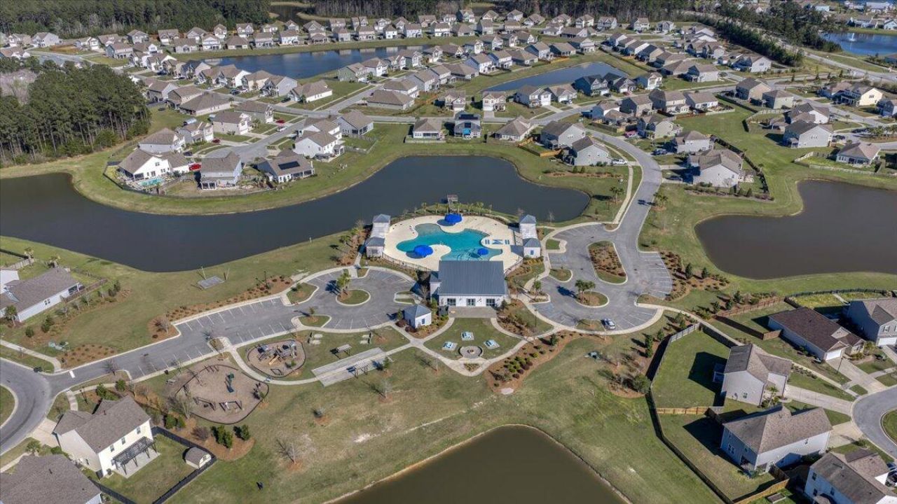 219 Celestial Boulevard Photo 71