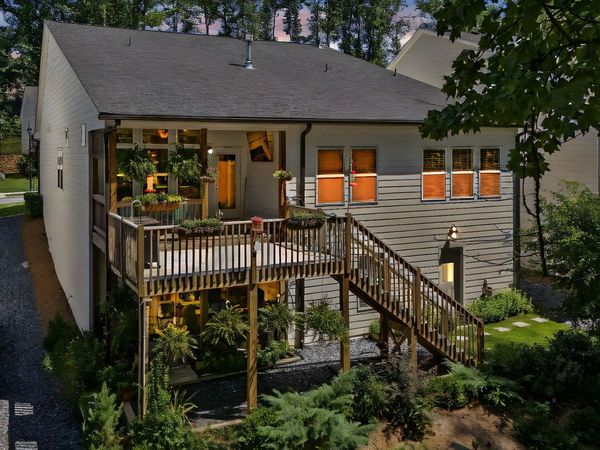 160 Crest Brooke Drive, Holly Springs, GA 30115
