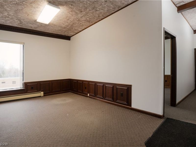 34100 Center Ridge Road , North Ridgeville, OH 44039 Photo 12