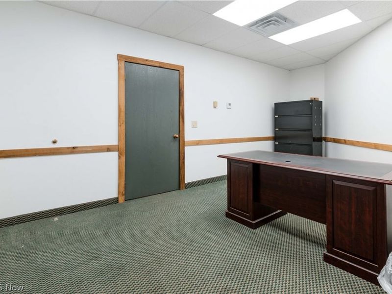 34100 Center Ridge Road , North Ridgeville, OH 44039 Photo 4