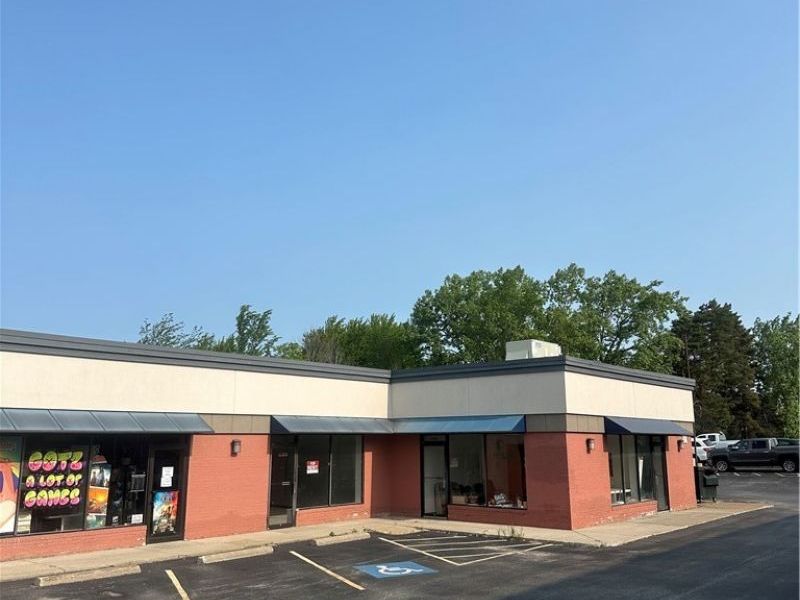 1140 W Pleasant Valley Road , Parma, OH 44134 Photo 1