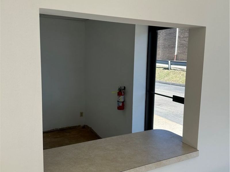 1140 W Pleasant Valley Road , Parma, OH 44134 Photo 15