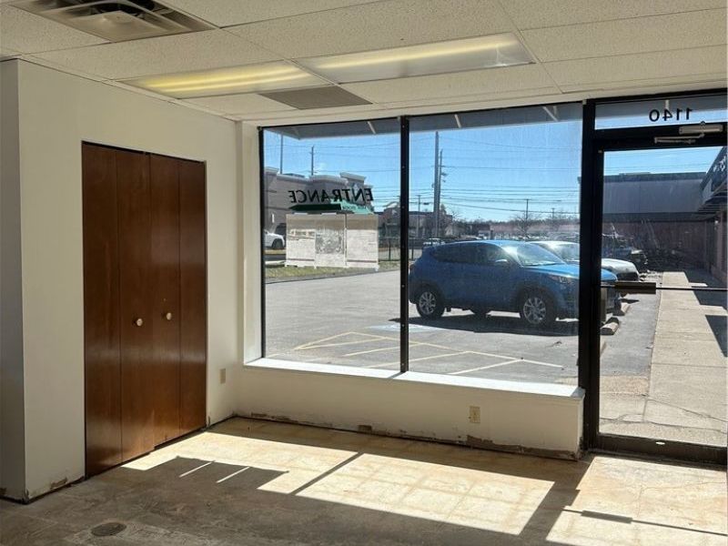 1140 W Pleasant Valley Road , Parma, OH 44134 Photo 16