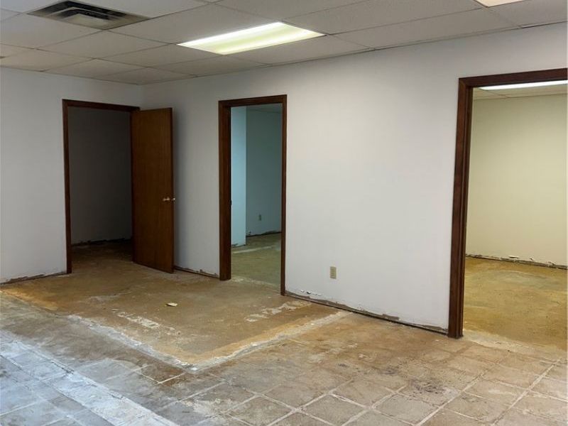 1140 W Pleasant Valley Road , Parma, OH 44134 Photo 47