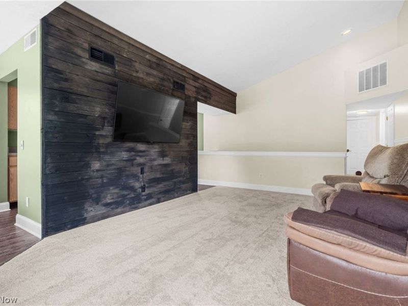 5200 Heather Field Circle , Unit C2, Parma, OH 44134 Photo 7