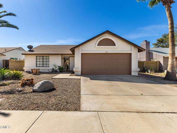 3123 W IRMA Lane, Phoenix, AZ 85027