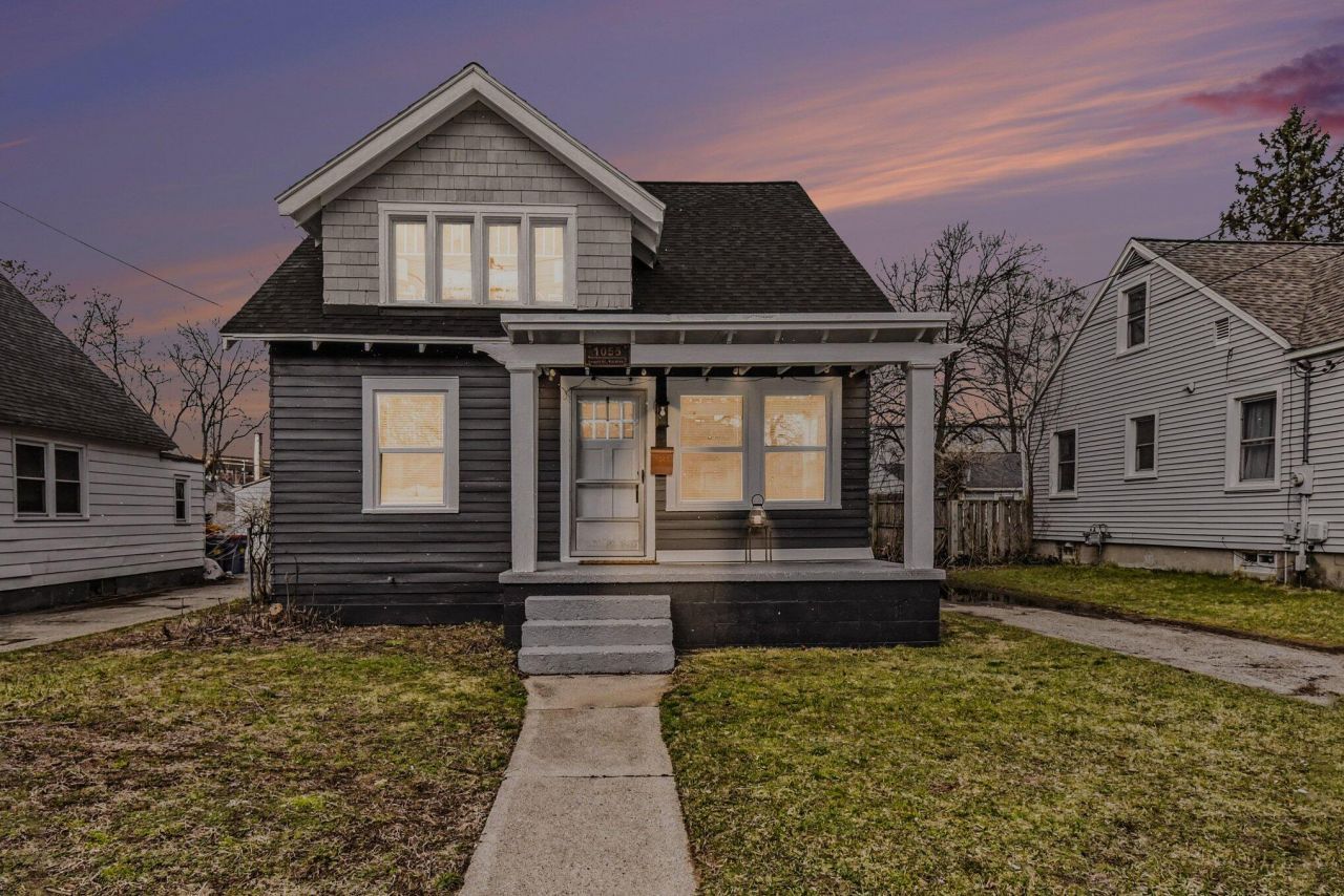1055 Boston Street Se, Grand Rapids, MI 49507 Main Photo