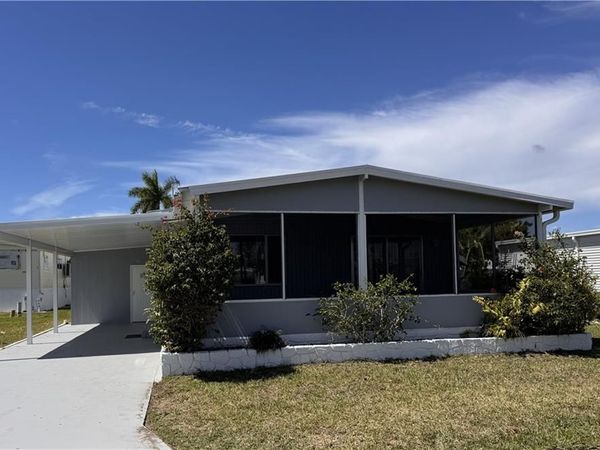 219 Temple DR, Unit 219, FORT MYERS, FL 33905