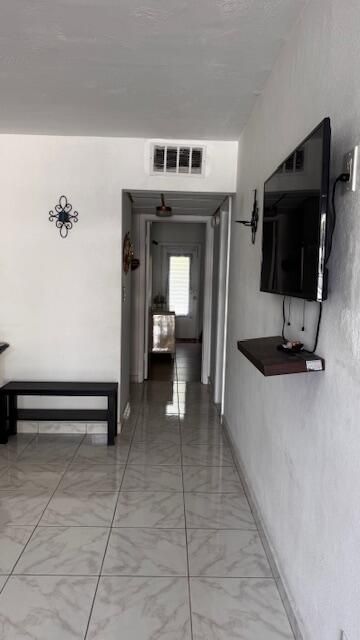2000 NE 51st Court, Unit 111, Fort Lauderdale, FL 33308 Photo