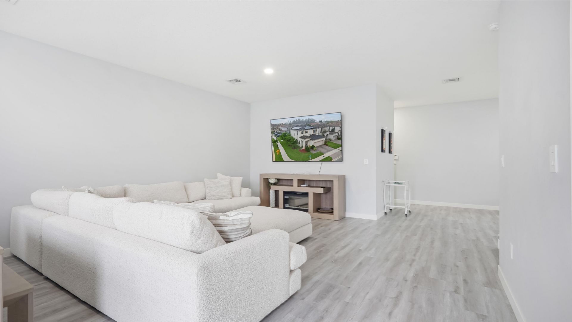 19329 NE 8th Court, Miami, FL 33179 Photo