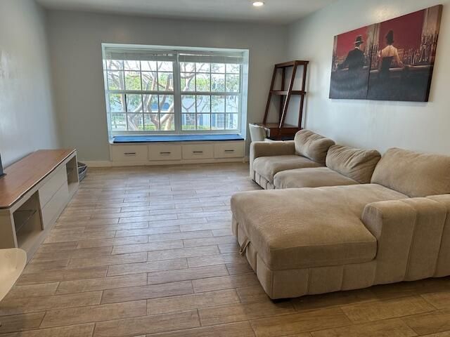 2220 NE 68th Street, Unit 1023, Fort Lauderdale, FL 33308 Photo