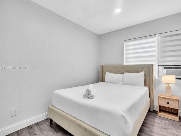 10002 E Bay Harbor Dr, Unit 6, Bay Harbor Islands, FL 33154