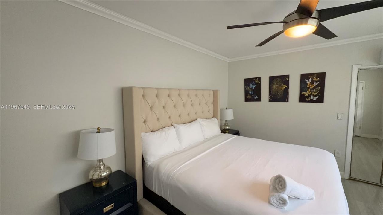 10004 E Bay Harbor Dr , Unit 8, Bay Harbor Islands, FL 33154 Photo