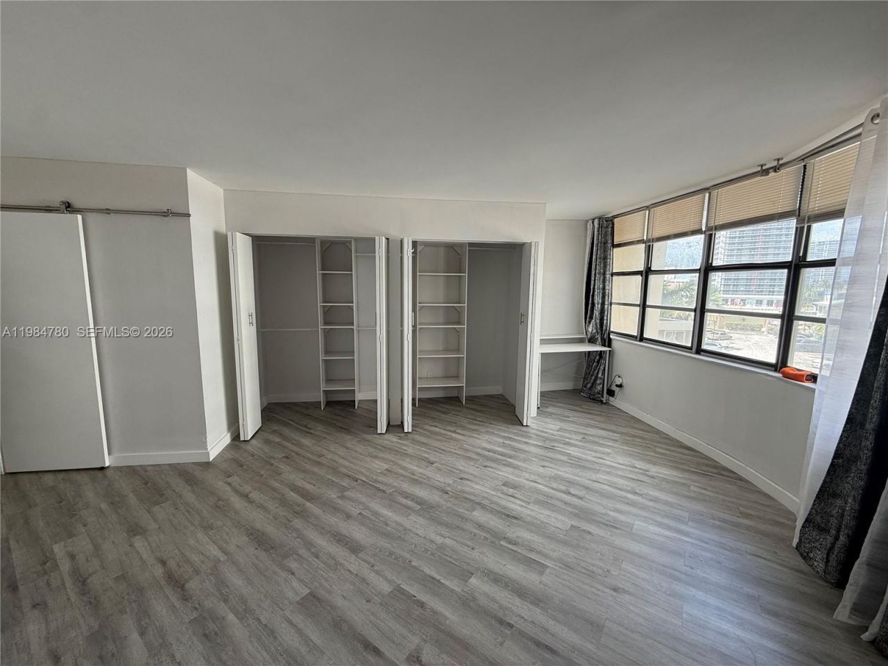 1825 S Ocean Dr , Unit 305, Hallandale Beach, FL 33009 Photo