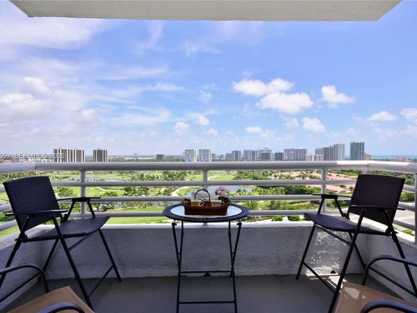 3300 NE 192nd St, Unit LP11, Aventura, FL 33180