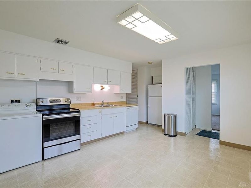 4307 Meadowcroft Road, Dayton, OH 45429 Photo 11