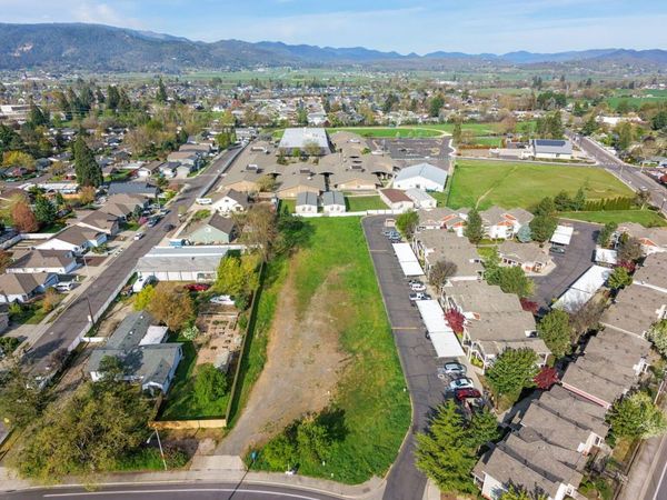 0 N Third Street, Central Point, OR 97502