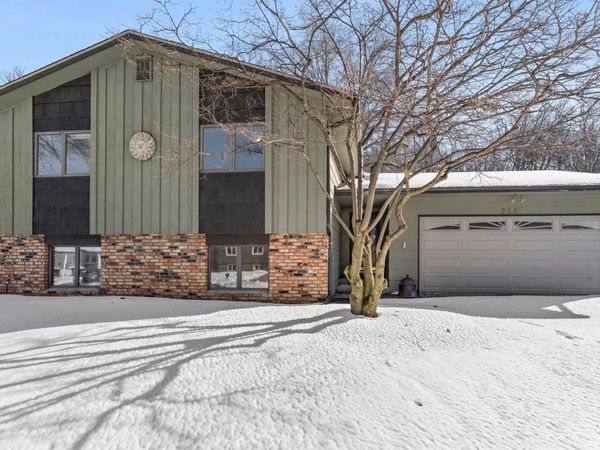 2287 Brooks Avenue, Red Wing, MN 55066