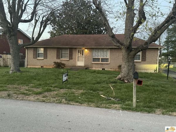 704 Lynnwood Way , Bowling Green, KY 42104