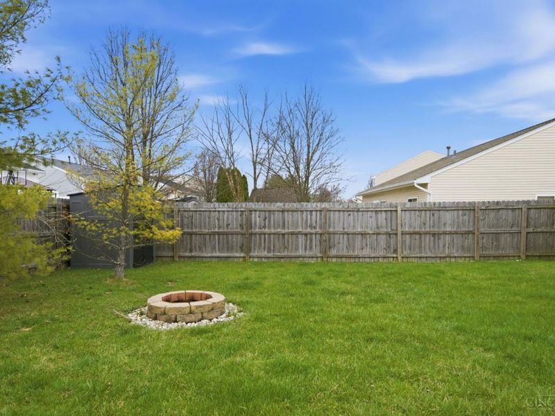 1194 Bugle Bluff Court, Lebanon, OH 45036 Photo 22