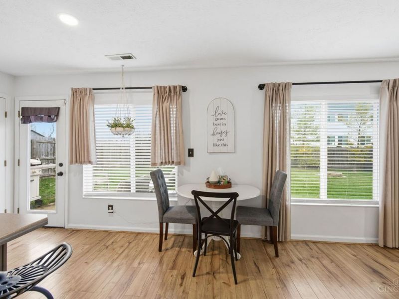 1194 Bugle Bluff Court, Lebanon, OH 45036 Photo 9