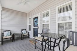 528 6th Ave. S photo 4