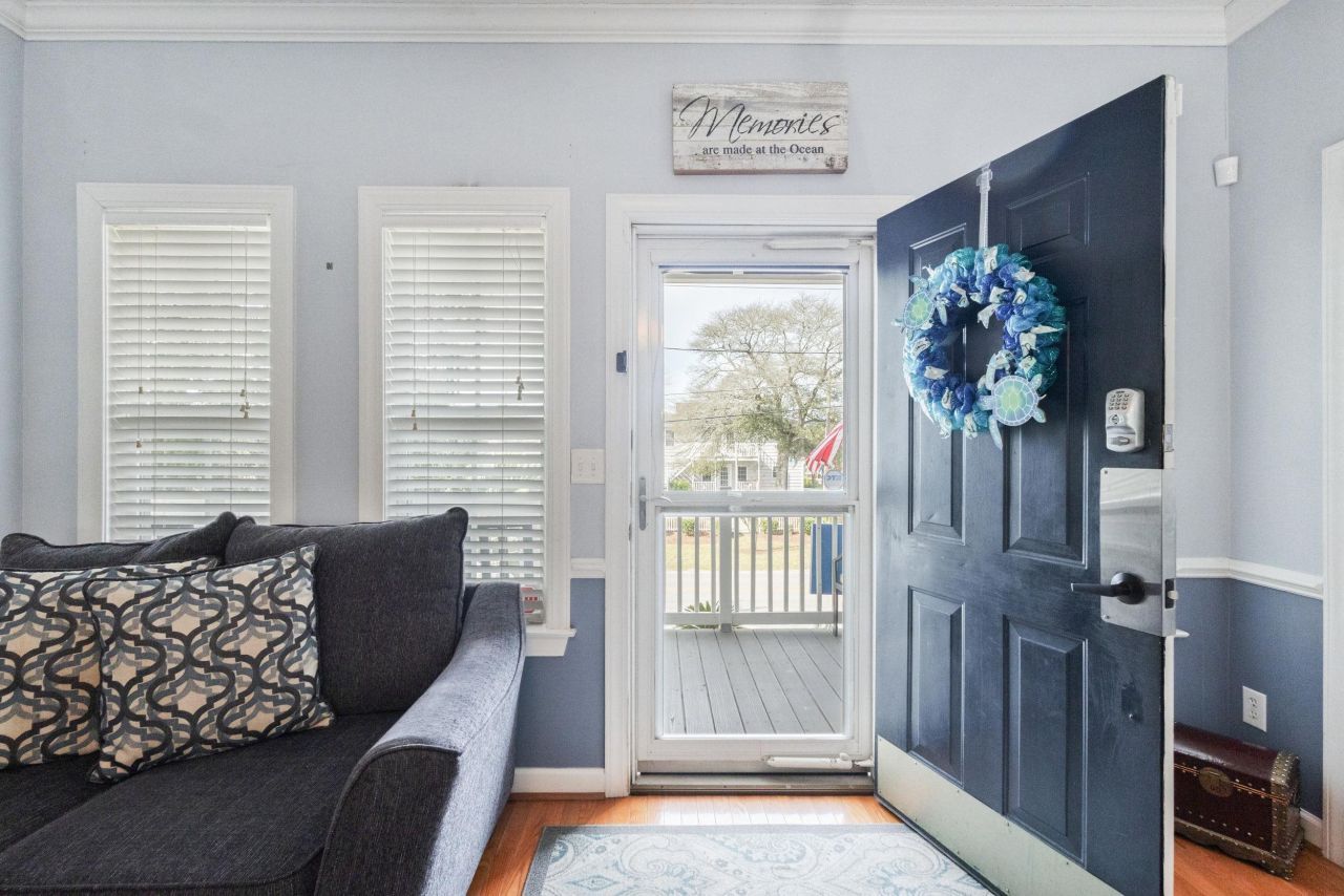 528 6th Ave. S Photo 6