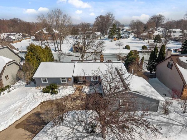 1866 CLIFFVIEW COURT, Oshkosh, WI 54901