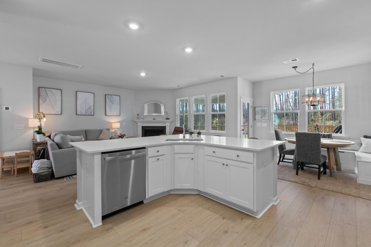 1844 Nola Run Photo 16