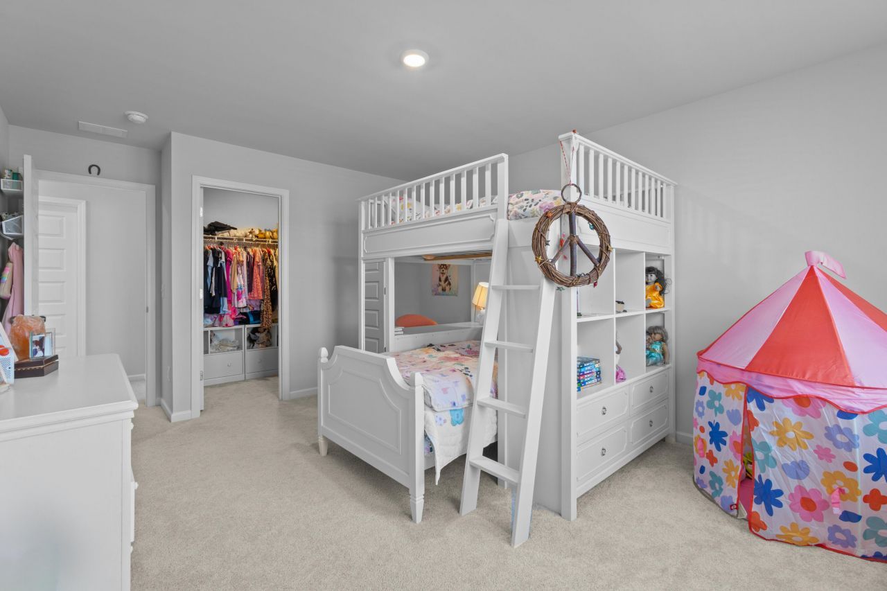 1844 Nola Run Photo 31