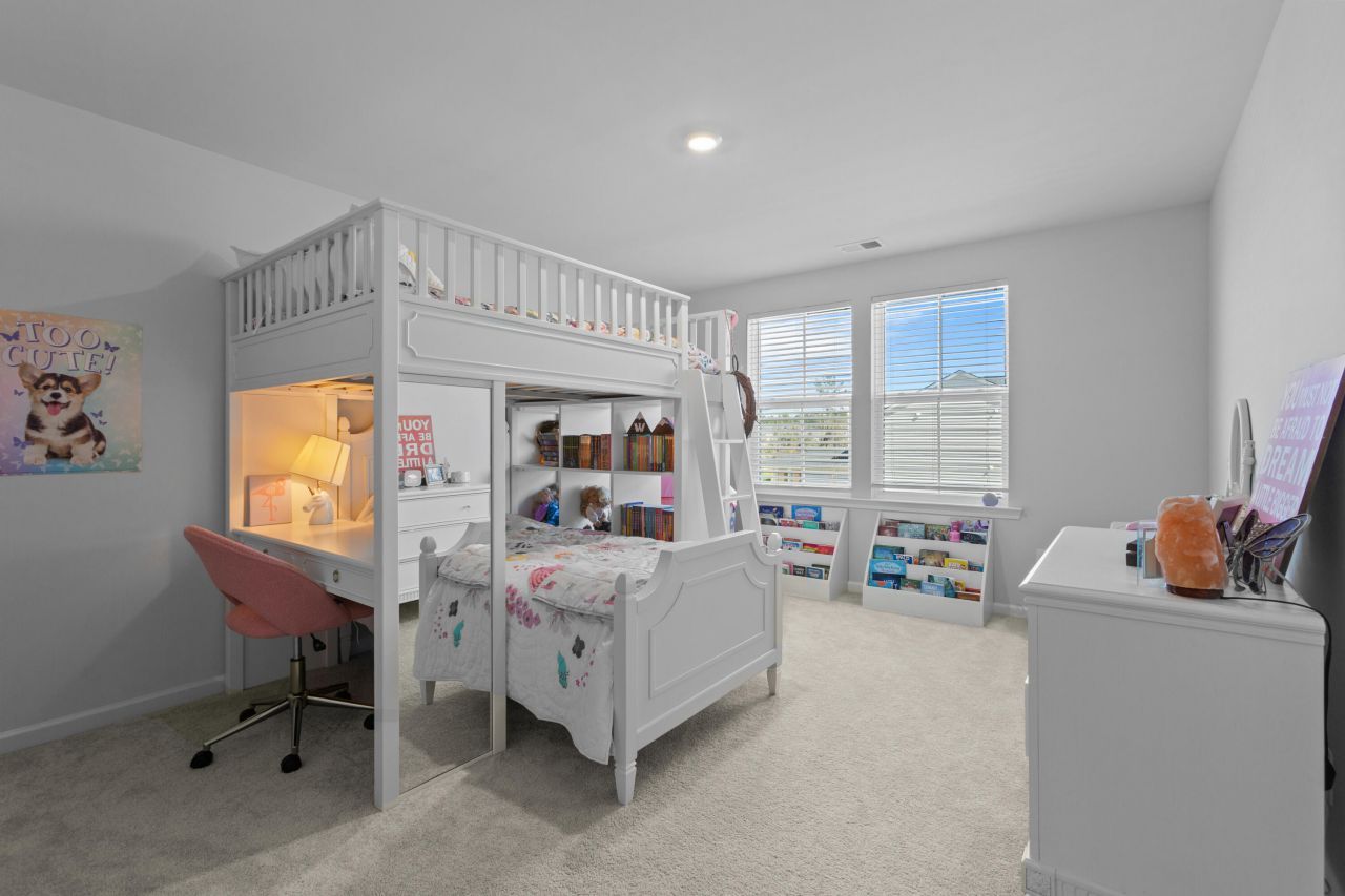 1844 Nola Run Photo 32