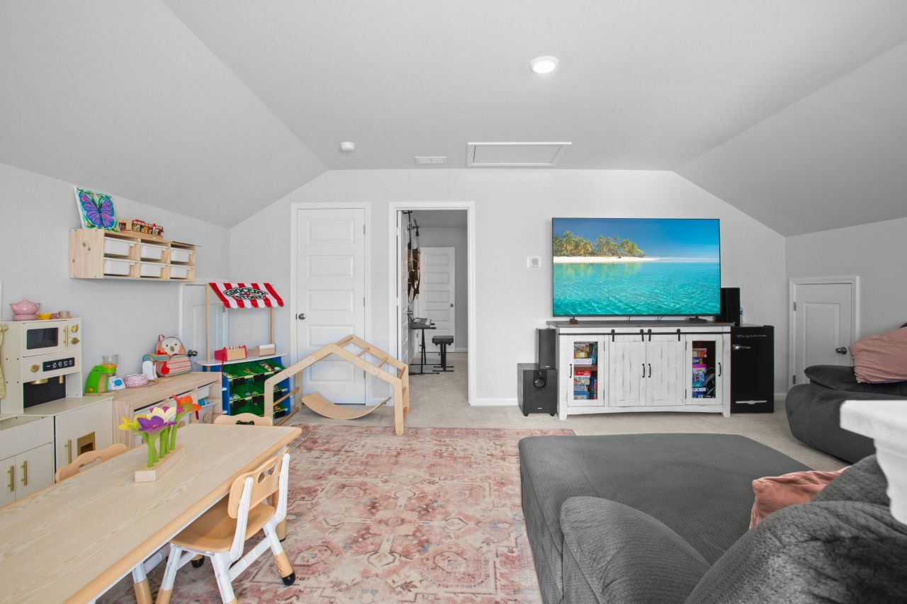 1844 Nola Run Photo 36