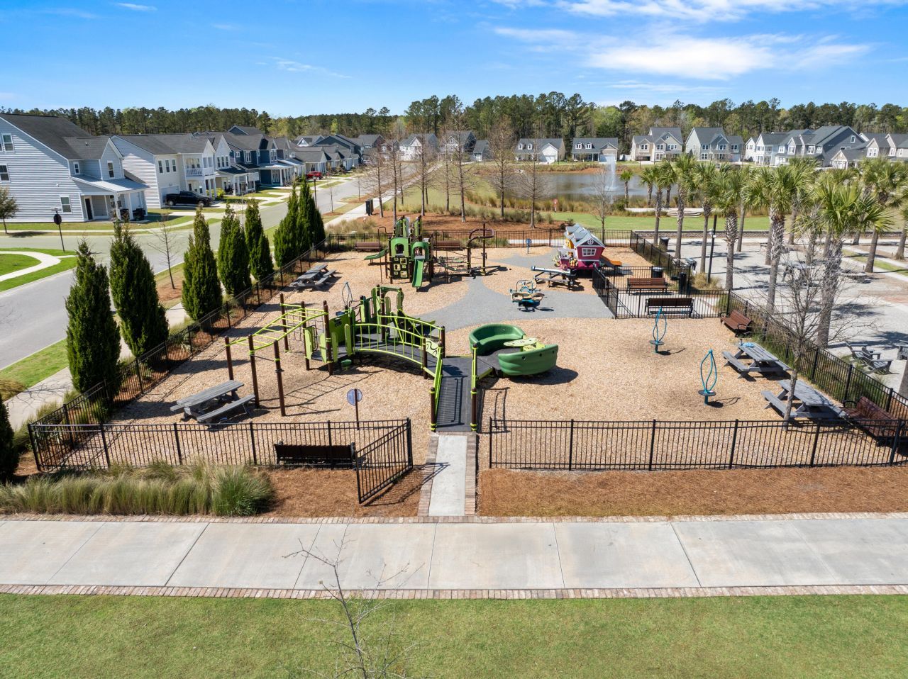 1844 Nola Run Photo 53