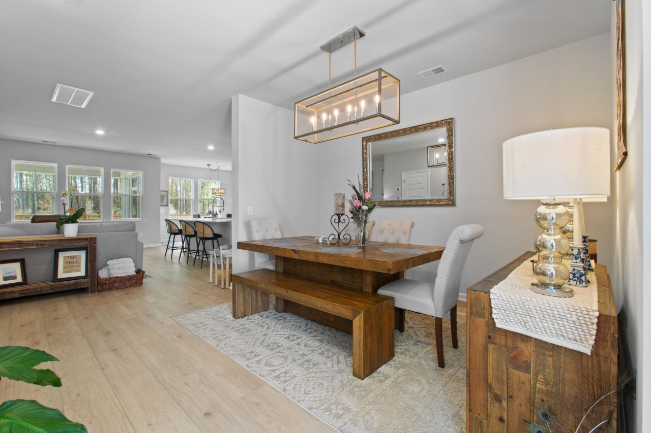 1844 Nola Run Photo 6