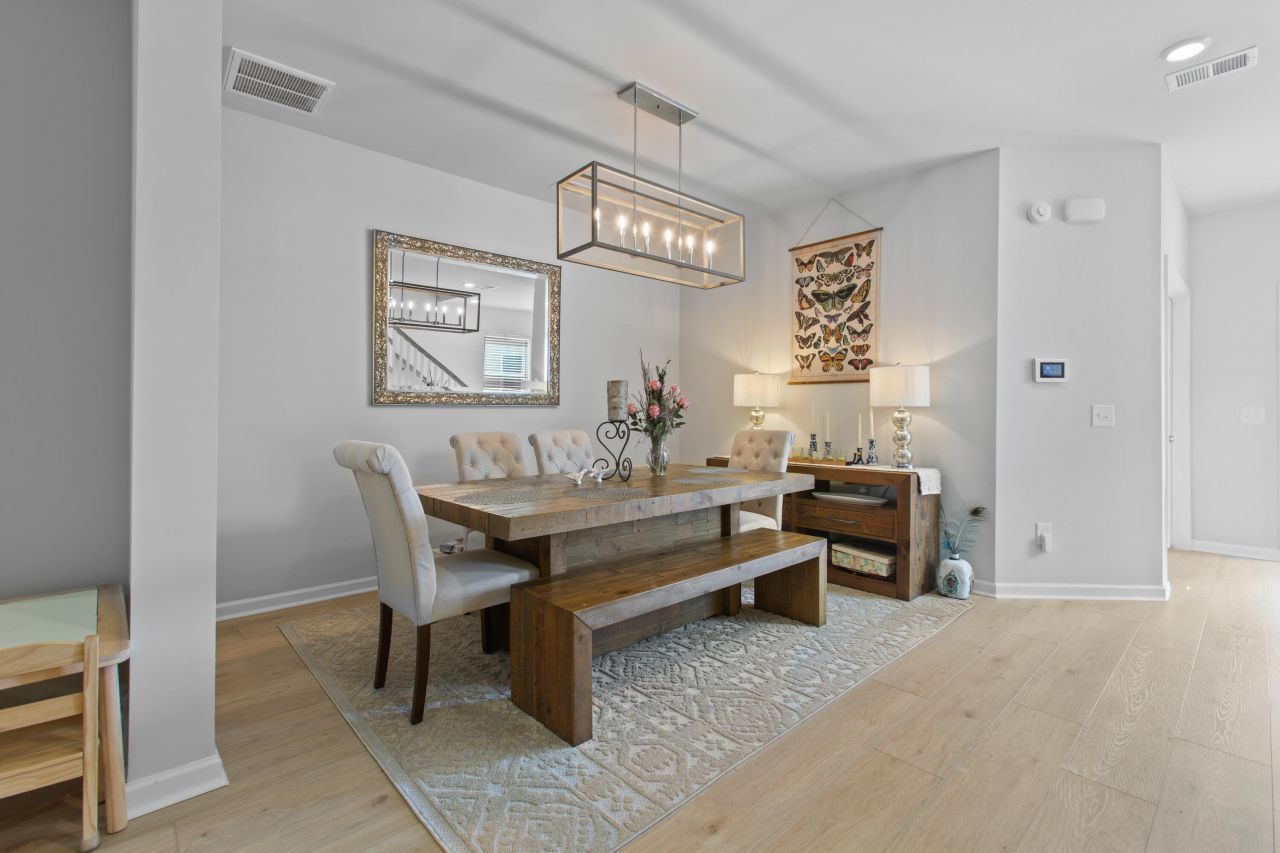 1844 Nola Run Photo 7