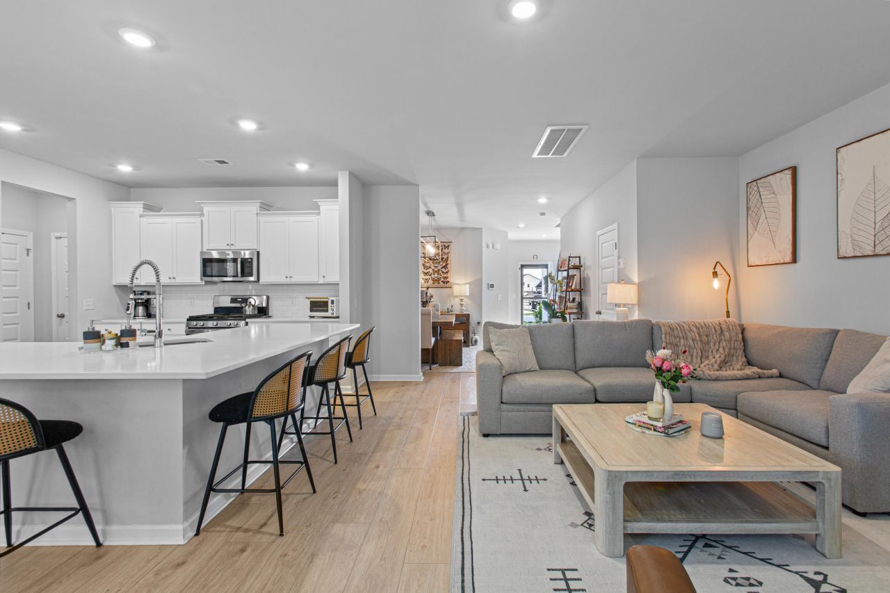 1844 Nola Run Photo 9