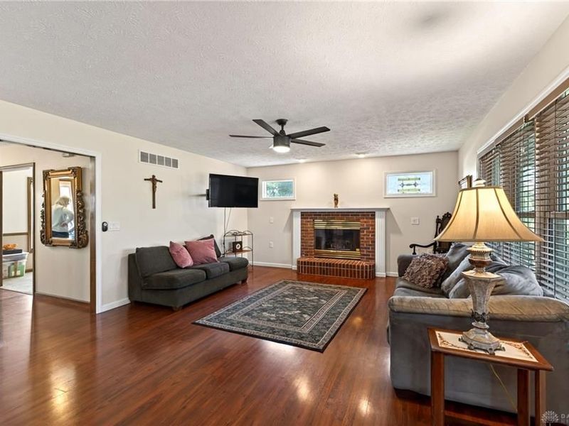 108 Mendy Court, Englewood, OH 45322 Photo 11