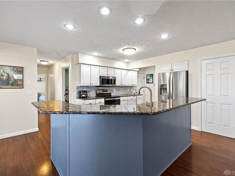 108 Mendy Court, Englewood, OH 45322 Photo 16