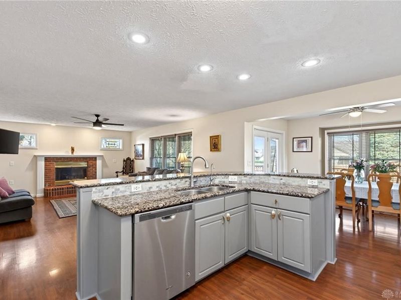 108 Mendy Court, Englewood, OH 45322 Photo 19