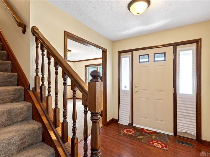 108 Mendy Court, Englewood, OH 45322 Photo 3