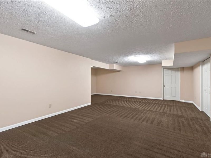 108 Mendy Court, Englewood, OH 45322 Photo 45