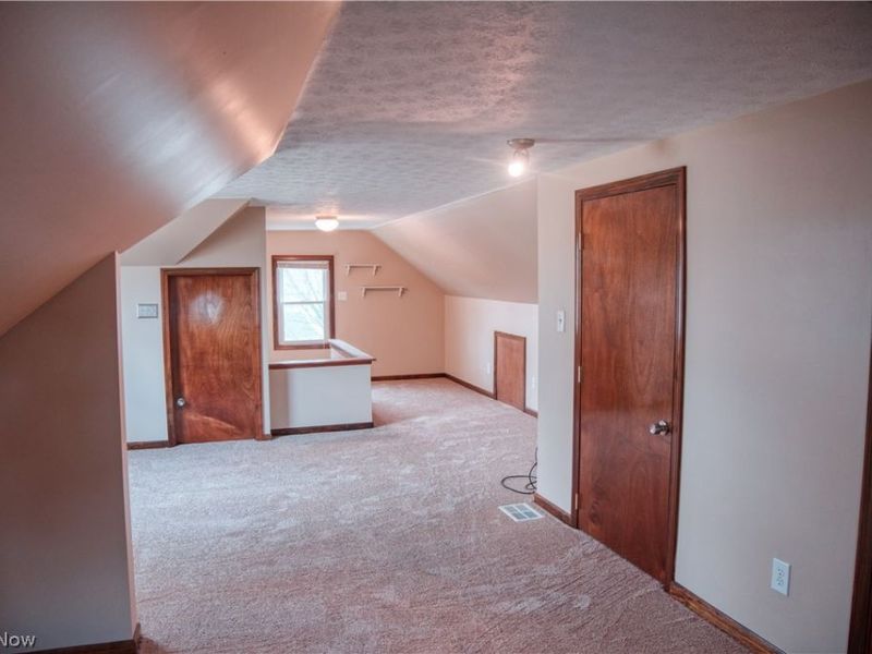 7514 Arden Avenue , Parma, OH 44129 Photo 13