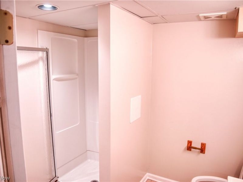 7514 Arden Avenue , Parma, OH 44129 Photo 17