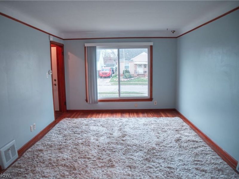 7514 Arden Avenue , Parma, OH 44129 Photo 6