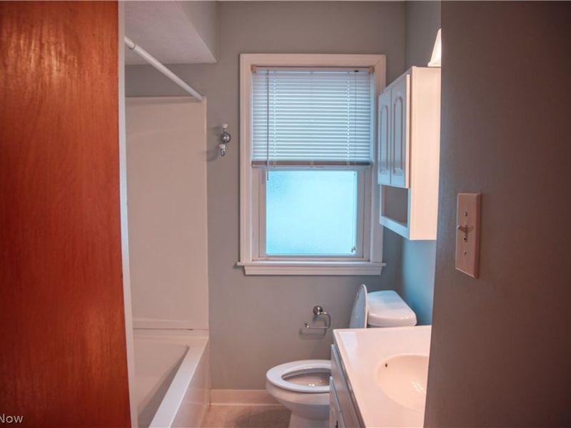 7514 Arden Avenue , Parma, OH 44129 Photo 9