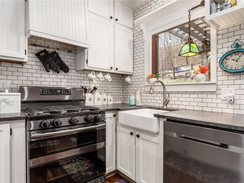 6405 N River Road, Zanesville, OH 43701 Photo 4